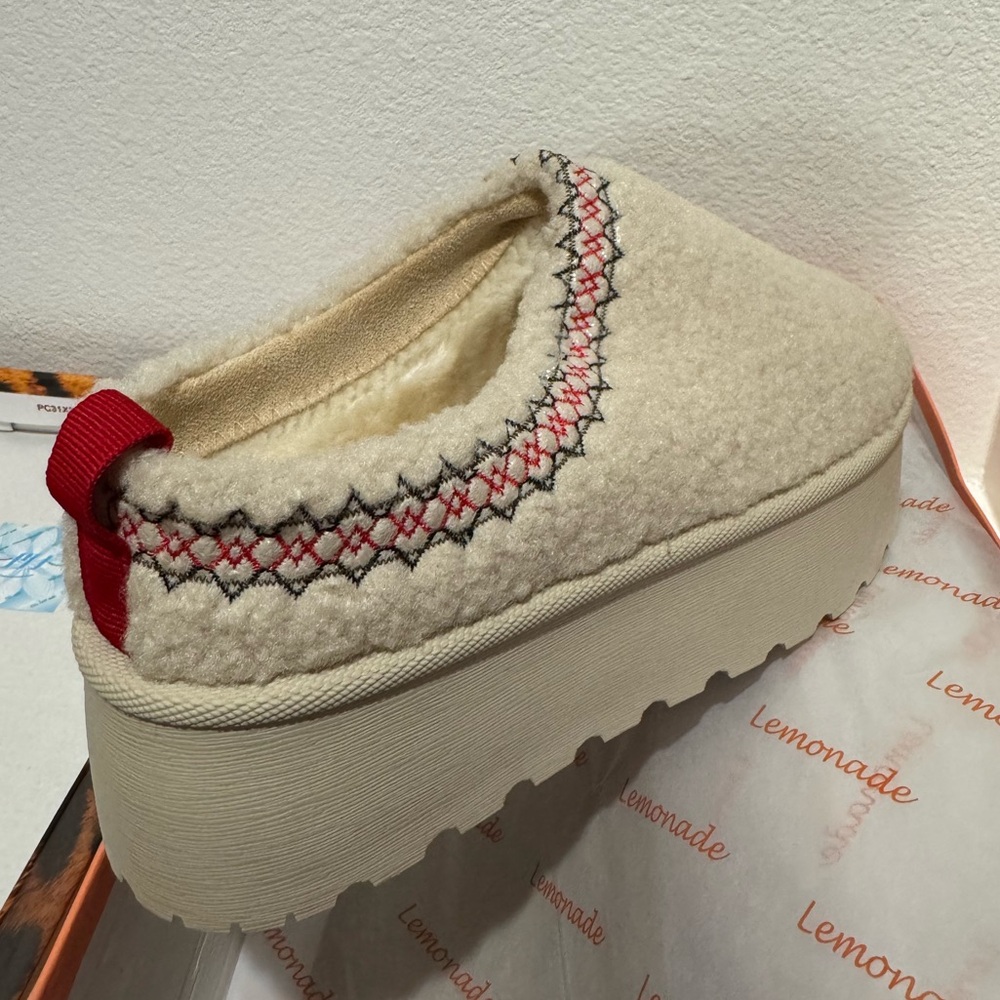 Fuzzy Platform Boot Slippers